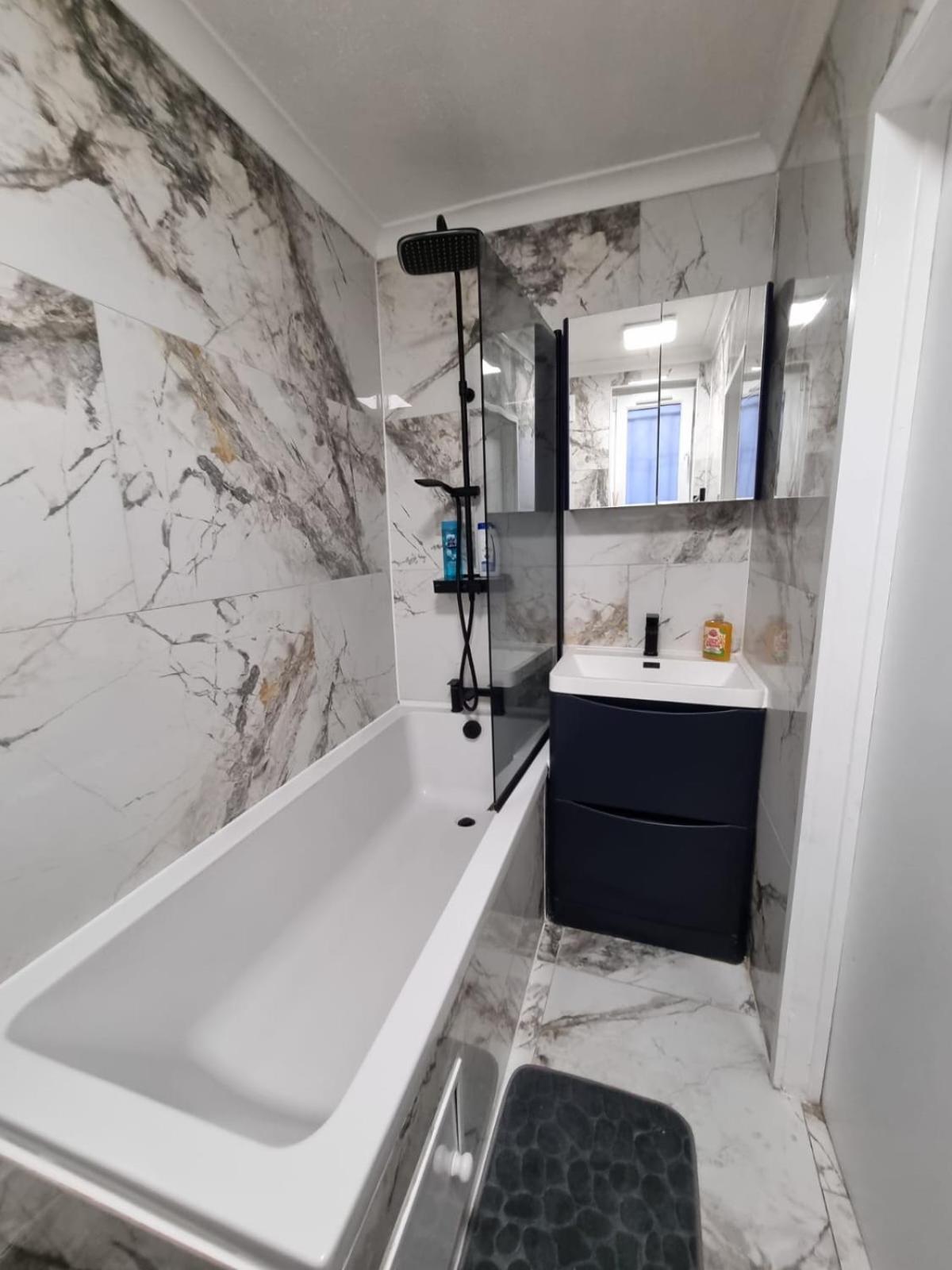 Stylish London Apartment & Free Parking Exterior foto
